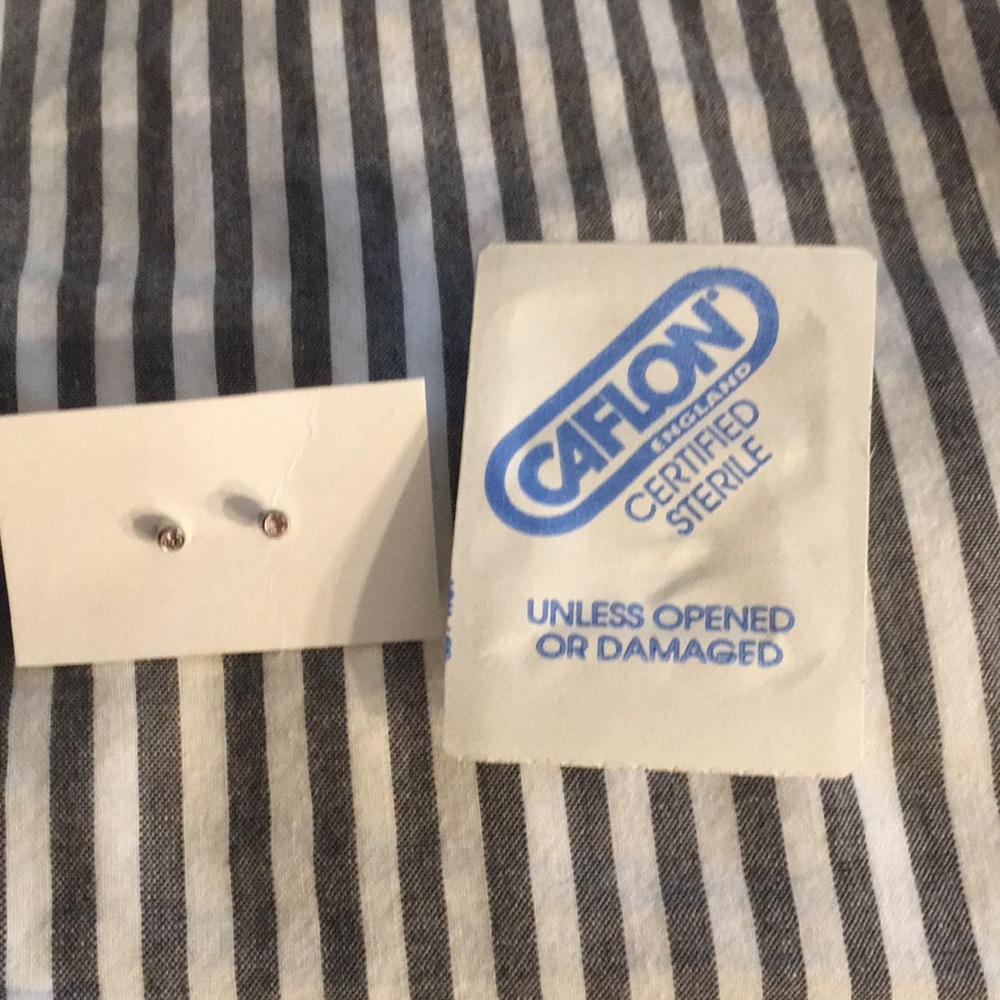 Caflon silver piercing studs